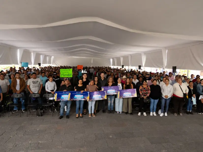Vales por 1o mi pesos como parte de Mejora tu Vivienda en El Marqués. Foto Cortesía Vales por 1o mi pesos como parte de Mejora tu Vivienda en El Marqués. Foto Cortesía
