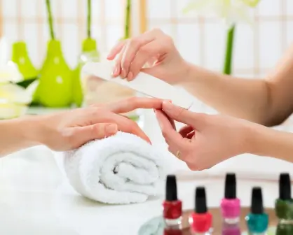 Ventajas y cuidados del esmalte semipermanente frente a otras técnicas