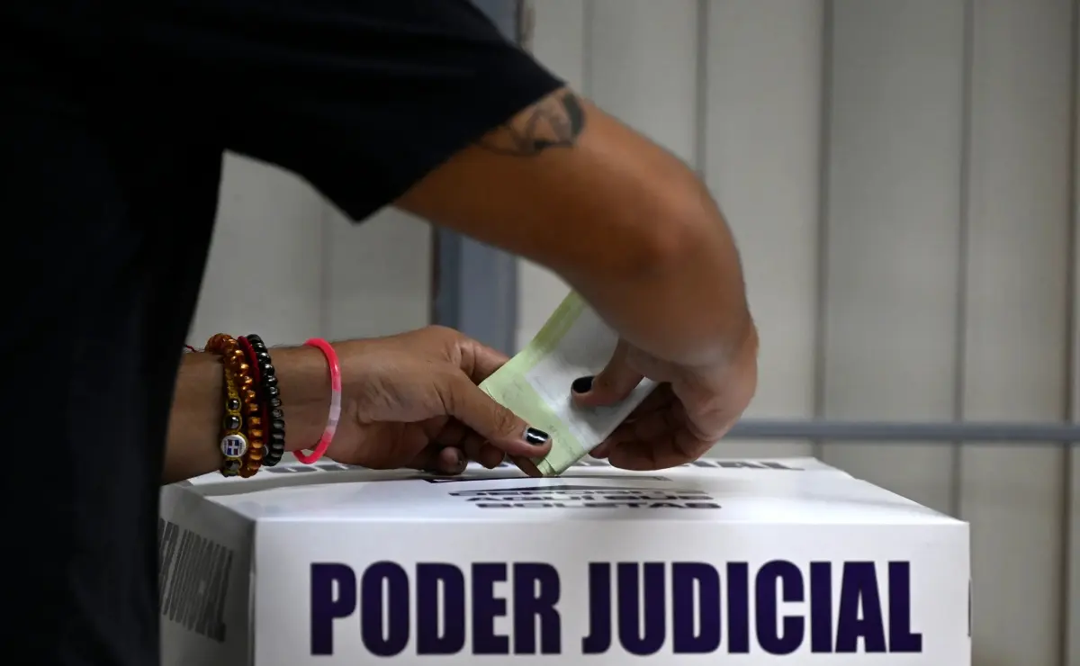 Estas fueron las primeras elecciones del Poder Judicial celebradas en México. Foto: AFP