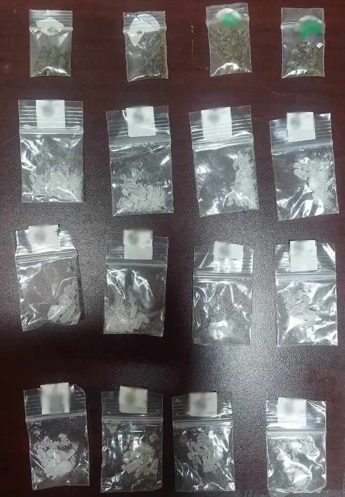 En distintos operativos en Tijuana, Gabinete de Seguridad decomisa 106 mdp en costo de droga Material asegurado. Foto: Seguridad