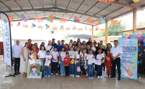 Niñas y niños celebran fin del taller “Ukecuentos” con canciones y cuentos en Culiacán