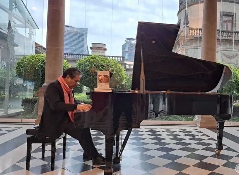 Concierto de piano en Bosque de Chapultepec. Foto: cortesía.