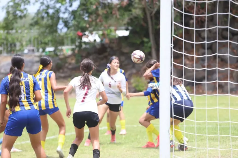 Sinaloa derrota 3-1 a Durango y va por todo en la final Juvenil femenil de Sinaloa busca oro en CONADE 2025. Foto: ISDE