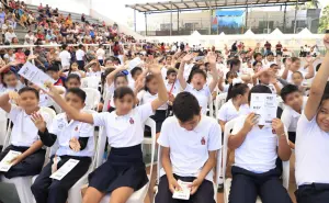 Niñas y niños de primaria en Mazatlán reciben beca PROBEC de 600 pesos, requisitos y dónde tramitarla 