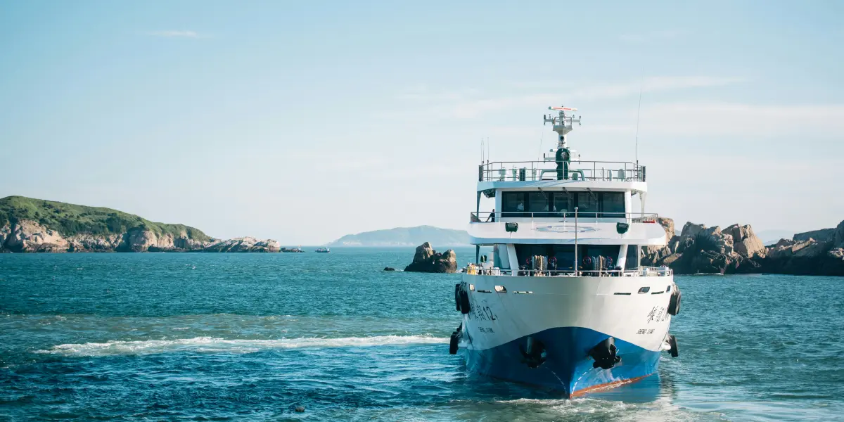Estos son los costos de viajar en ferry desde Mazatlan hasta La Paz. Foto: Unsplash.