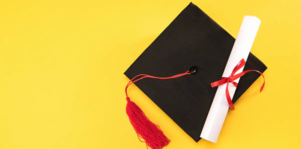 Comparte una bella frase con imagen para tu hermano por su graduación 2025. Foto: Pinterest