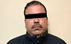 Así fue la captura de José Antonio “N” en Tijuana, Baja California, le decomisan armas largas, pastillas y 15 kilos de droga