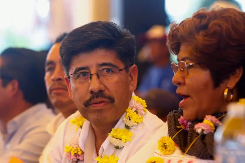 ¿Quién es Héctor Aguilar? El abogado mixteco que llegaría a la presidencia de la SCJN Aguilar ha desempeñado diversos cargos en dependencias que representan a los pueblos originarios. Foto: Reuters