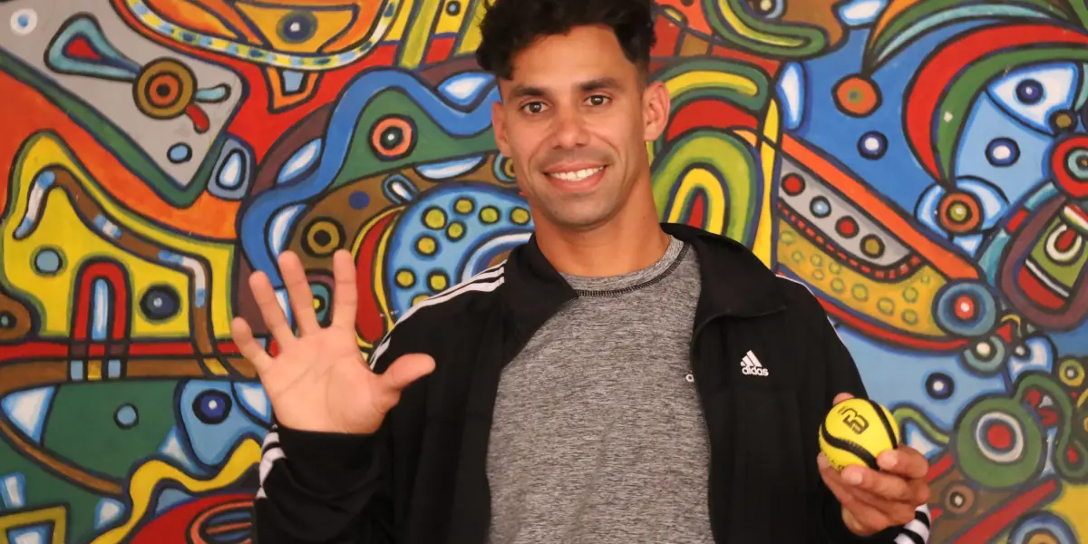 Briandy Molina, el mejor jugador de Baseball 5 en el mundo estuvo de visita en Navolato.