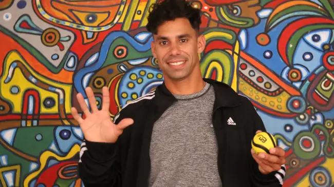 Briandy Molina, el mejor jugador de Baseball 5 en el mundo estuvo de visita en Navolato.