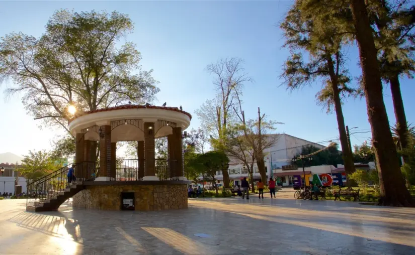 Tres pueblitos de Baja California que tienes que visitar en estas vacaciones de verano 2025 Tecate es el único Pueblo Mágico de Baja California; déjate enamorar por su estilo colonial. Foto: Cortesía