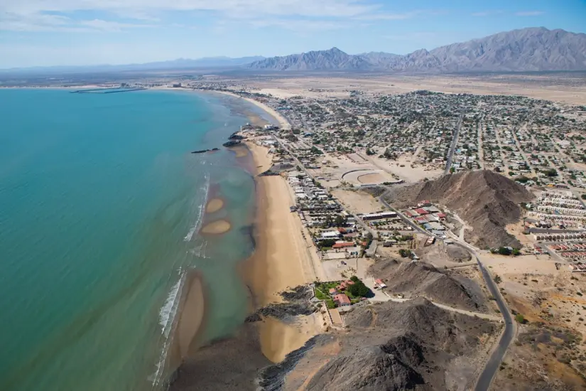 Tres pueblitos de Baja California que tienes que visitar en estas vacaciones de verano 2025 San Felipe es ideal para los amantes del sol y la playa. Foto: Cortesía