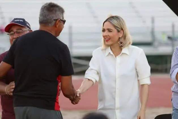 Vecinos de la colonia, Genaro Estrada, expresan su agradecimiento con el nuevo espacio para toda la comunidad. Foto: Cortesía. Vecinos de la colonia, Genaro Estrada, expresan su agradecimiento con el nuevo espacio para toda la comunidad. Foto: Cortesía.
