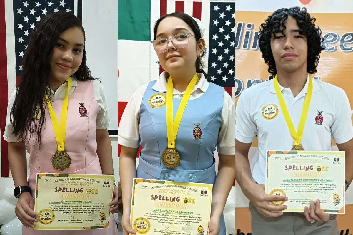 Los campeones del primer concurso zonal de inglés Spelling Bee de Secundaria Generales de la Zona Escolar no.9: Dianna Nichol Jones, de primer grado; Ana Vasti Ceyca Jáuregui, de segundo grado y Juan Manuel Rodríguez Álvarez, de tercer grado. / Imágenes de Francisco Castro.