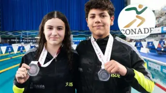 Los sinaloenses, Paloma Luna y Bryan Meza, ganan medalla de plata en la Olimpiada Nacional de Natación