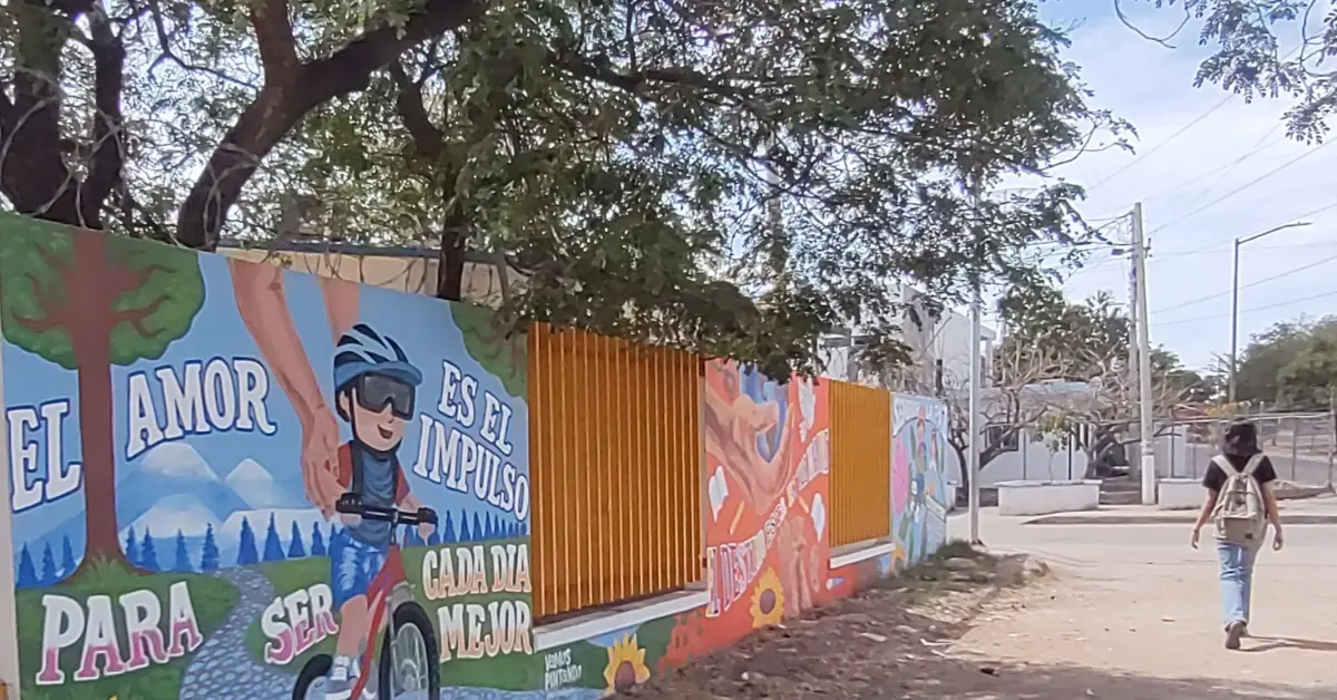 Murales que inspiran: mensajes de paz, amor y esperanza en primarias de la colonia 8 de Febrero en Culiacán