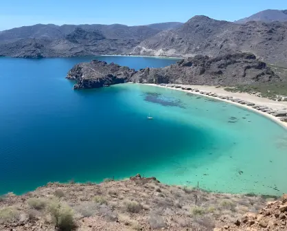 Playa El Burro: la playa virgen de Baja California Sur ideal para acampar