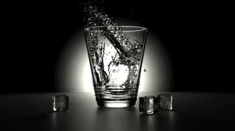 Gota a Gota: ¿Cuánto Cuesta Realmente el Agua que Bebes en Sinaloa?