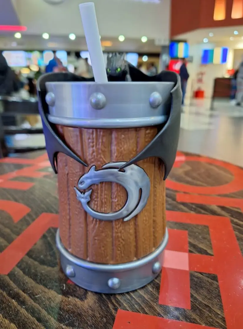 Los detalles de la venta del vaso de Cómo Entrenar a tu Dragón e Cinemex. Foto: Cortesía Los detalles de la venta del vaso de Cómo Entrenar a tu Dragón e Cinemex. Foto: Cortesía