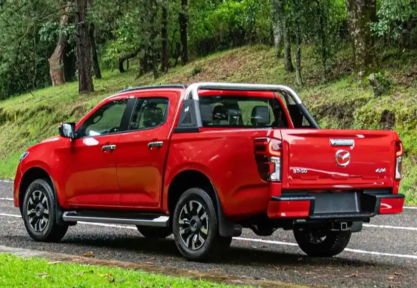 Mazda BT-50 2025: la primera pickup de la marca llega a México La BT-50 es ideal para vivir aventuras en terrenos difíciles. Foto: Mazda