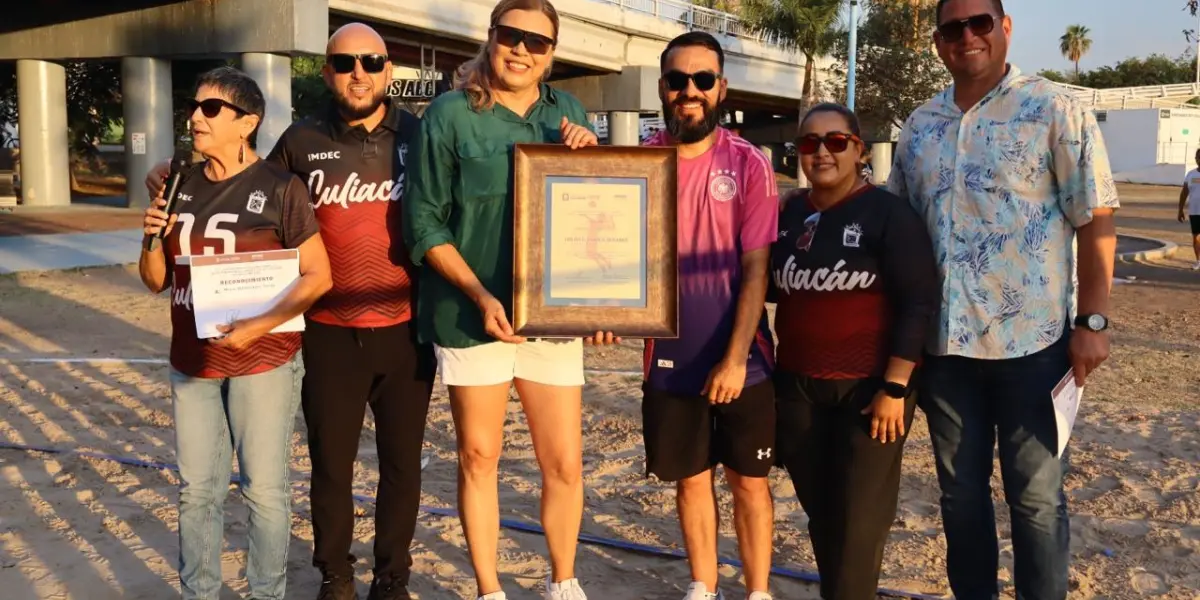 Culiacán honra a Hilda Gaxiola con torneo de voleibol y reconocimiento especial. Foto: IMDEC
