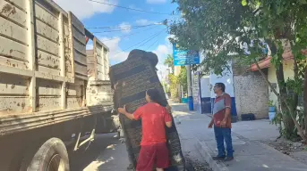 Alto al dengue: Vecinos de la colonia Emiliano Zapata se suman a jornada de descacharrización en Culiacán