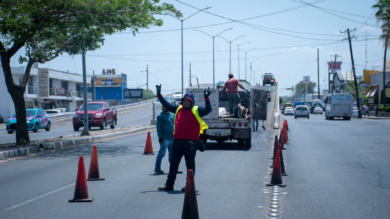 Mejorar la ciudad, una vialidad a la vez: Culiacán avanza con obras de mantenimiento y rehabilitación. Foto: Ayuntamiento de Culiacán