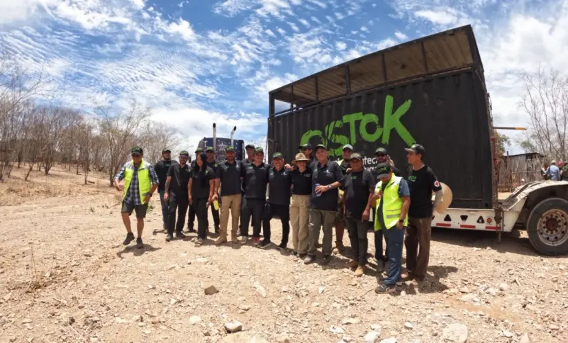 Con la ayuda del Santuario Ostok los ejemplares felinos pudieron llegar con bien a las nuevas instalaciones. Foto: Cortesía. Con la ayuda del Santuario Ostok los ejemplares felinos pudieron llegar con bien a las nuevas instalaciones. Foto: Cortesía.