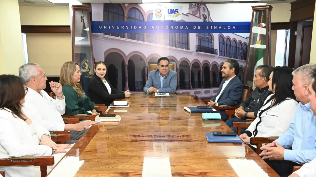Jesús Madueña reveló su nuevo gabinete. Foto: UAS