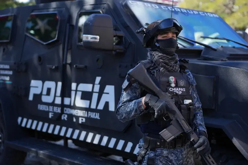 Claudia Sheinbaum reprueba que policías de Chiapas cruzaran a Guatemala durante enfrentamiento Elementos de la Fuerza de Reacción Inmediata Pakal cruzaron a Guatemala durante un enfrentamiento con criminales. Foto temática. Cortesía