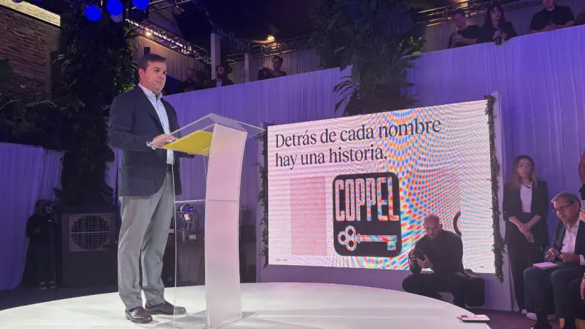 Coppel se renueva estrenando logo minimalista Diego Coppel dio el anuncio. Foto: Coppel
