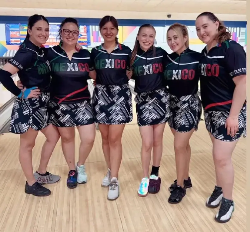 Boliche femenil mexicano gana oro y pase a Juegos Centroamericanos 2026 La agrupación puso en alto el nombre de México. Foto: CONADE
