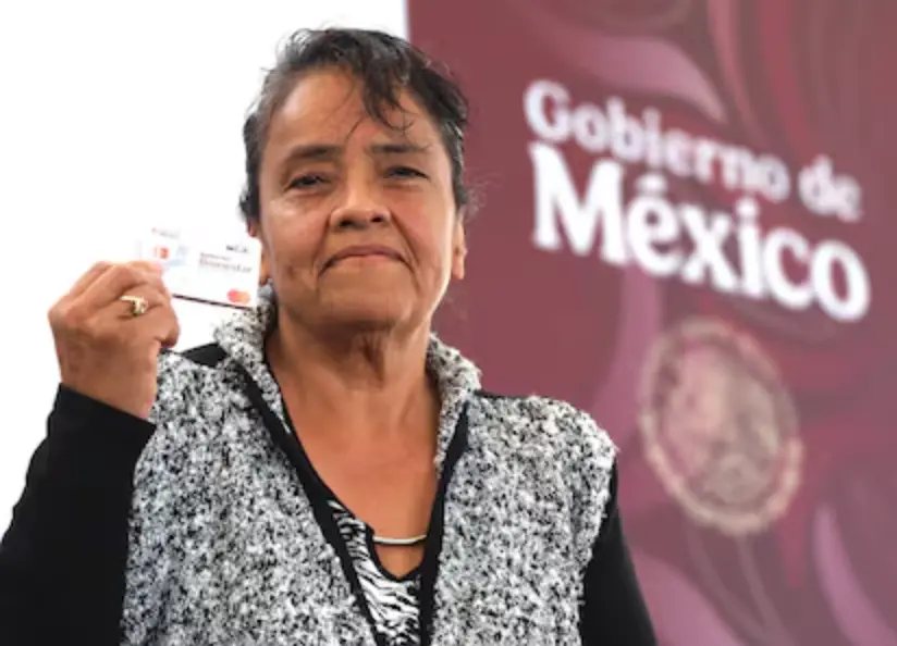 Recibirás el pago de la pensión en tu Tarjeta del Banco del Bienestar. Foto: cortesía Recibirás el pago de la pensión en tu Tarjeta del Banco del Bienestar. Foto: cortesía.