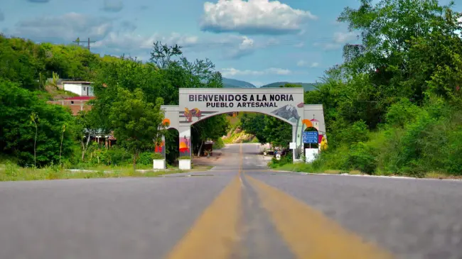 A media hora de Mazatlán se encuentra La Noria, un pueblito lleno de historia y gastronomía.