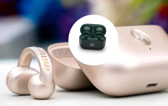 Motorola tiene los auriculares más lujosos con cristales de Swarovski y sonido certificado