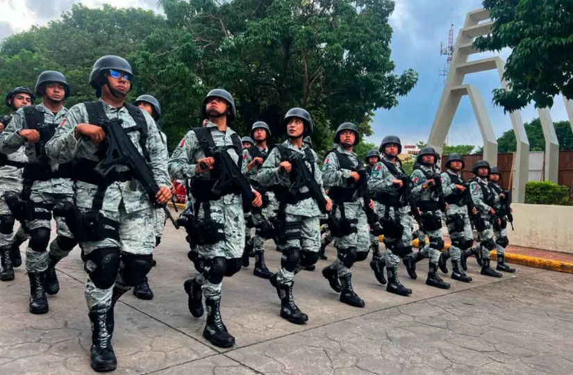 Más policías, más cámaras y más alumbrado para reforzar seguridad en Sinaloa: Rubén Rocha En total, hay 1,600 elementos de fuerzas de seguridad desplegados en Sinaloa. Foto: Cortesía