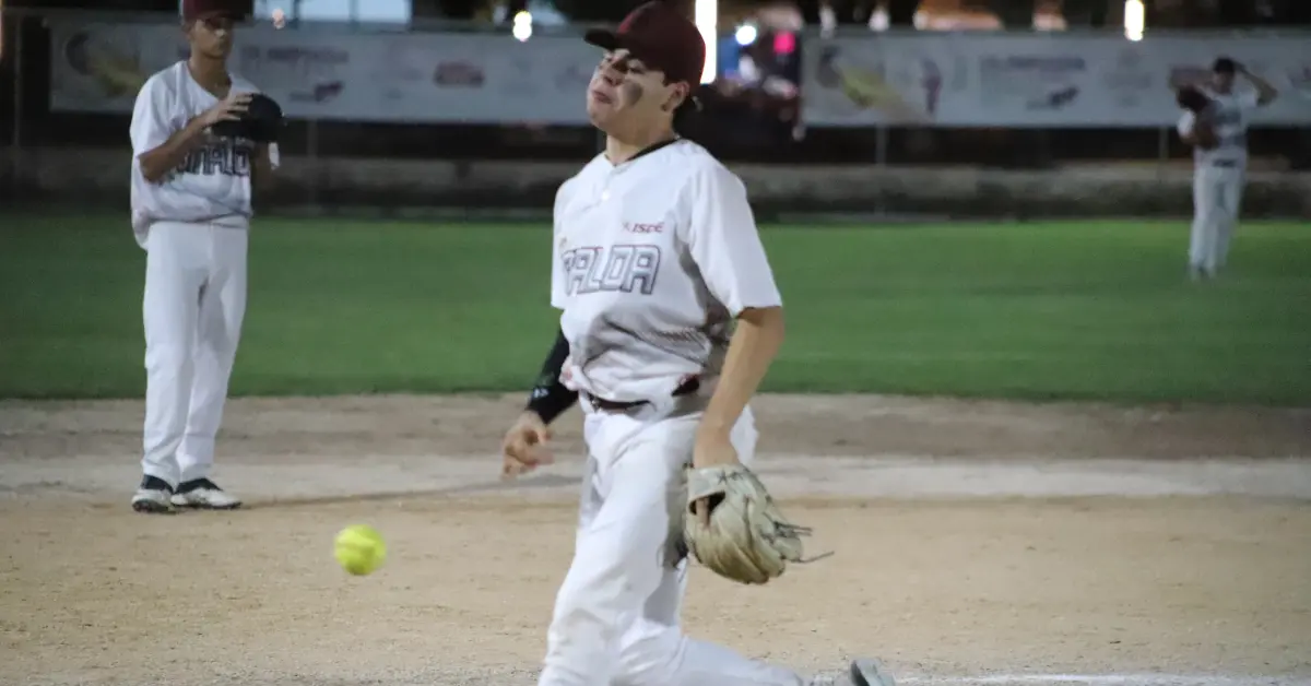 Sinaloense Oswaldo Pérez brilla en la lomita: sin hit ni carrera en la Olimpiada CONADE 2025