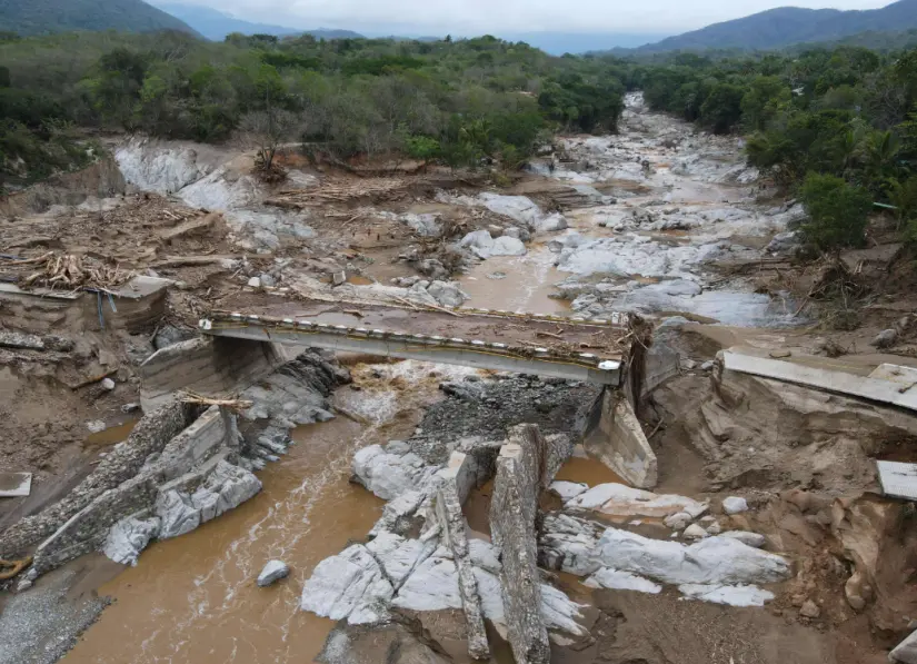 Sigue las medidas de seguridad de las autoridades locales y Protección Civil para evitar accidentes. Foto: cortesía Sigue las medidas de seguridad de las autoridades locales y Protección Civil para evitar accidentes. Foto: cortesía.
