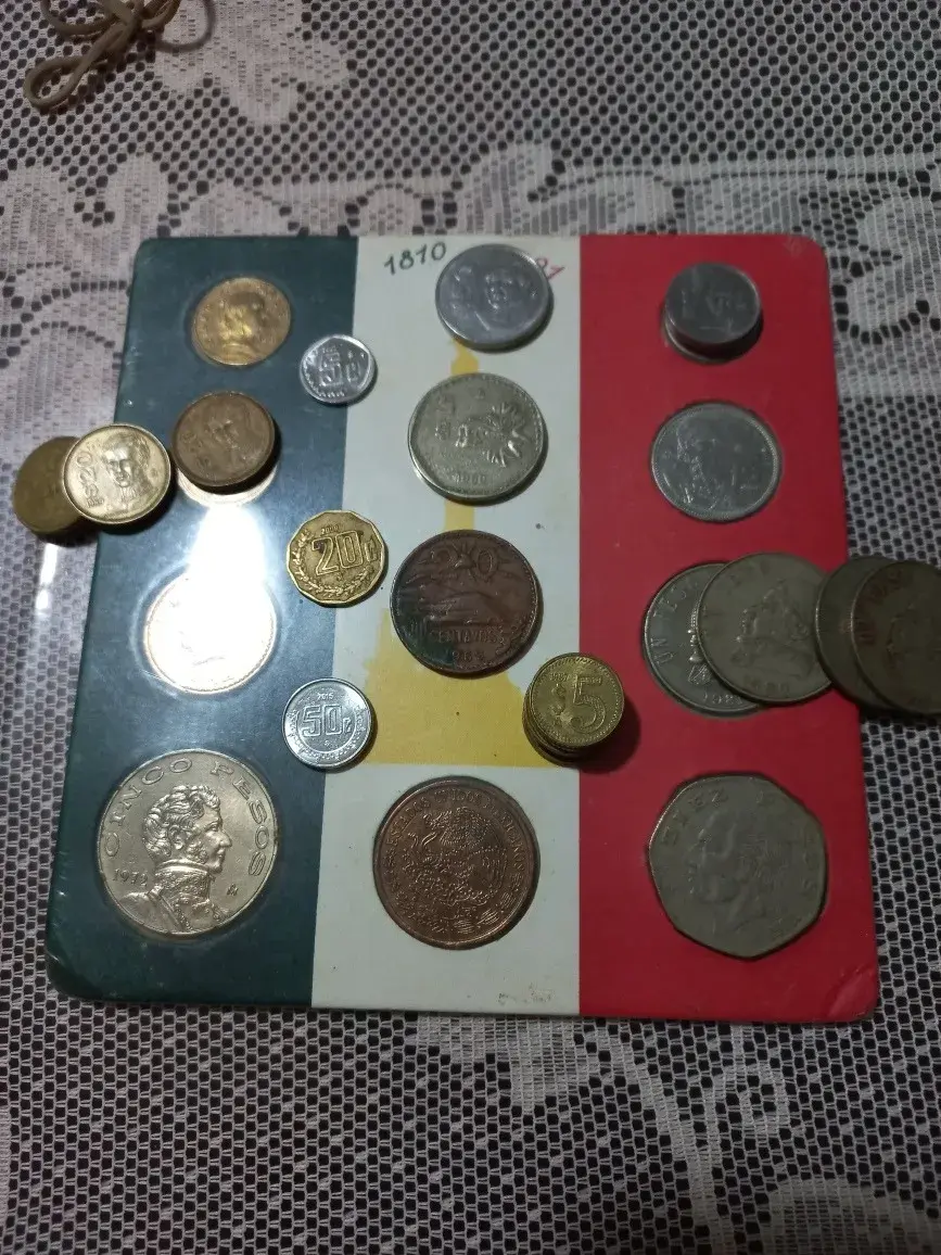 Coleccionar monedas antiguas cada vez se hace una práctica más popular. Foto: Mercado Libre.