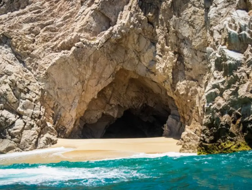Visita La Cueva del Pirata en Los Cabos y disfruta de las misteriosos historias relacionadas al lugar. Foto: cortesía Visita La Cueva del Pirata en Los Cabos y disfruta de las misteriosos historias relacionadas al lugar. Foto: cortesía.