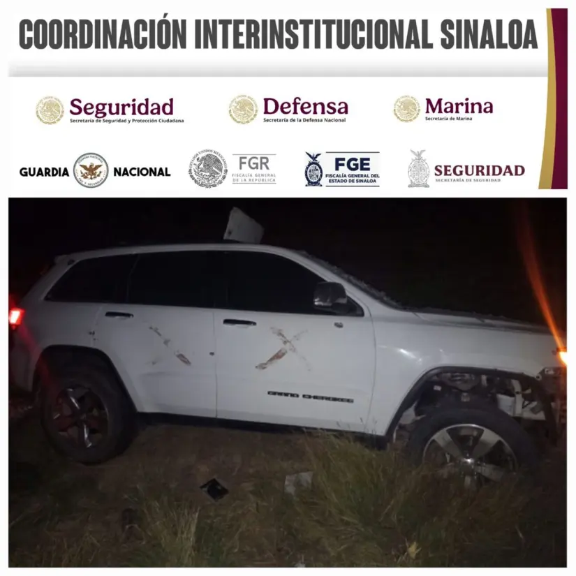 Camioneta blindada asegurada en Mocorito. Foto: Seguridad Pública Sinaloa Camioneta blindada asegurada en Mocorito. Foto: Seguridad Pública Sinaloa