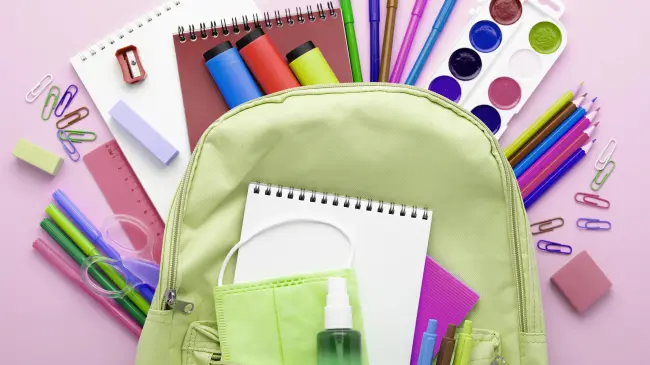 Kits escolares para Ciclo Escolar 2025-2026.