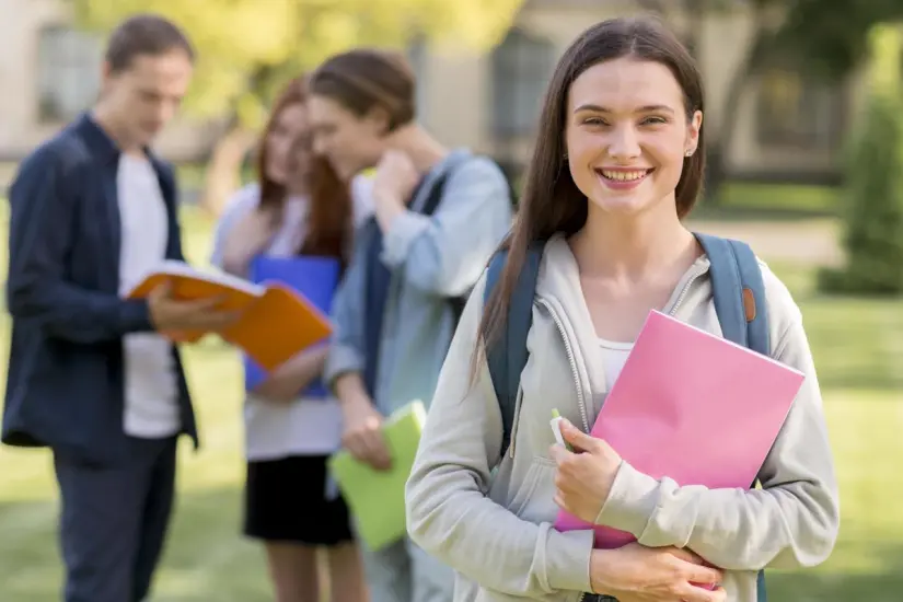 Mantente atento para aplicar en la Beca Jóvenes Escribiendo el Futuro. Foto: Freepik. Mantente atento para aplicar en la Beca Jóvenes Escribiendo el Futuro. Foto: Freepik.