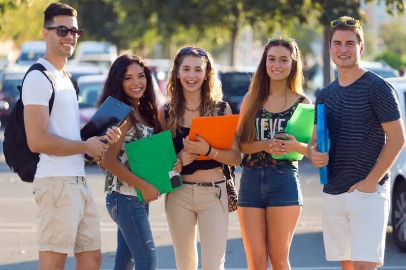 Conoce qué becas de educación superior puedes encontrar en Baja California. Foto: Freepik. Conoce qué becas de educación superior puedes encontrar en Baja California. Foto: Freepik.