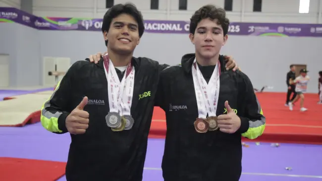 Aarón Ibarra y Gael Rosales ponen en alto a Sinaloa con su destacada participación en gimnasia artística. ¡Orgullo sinaloense! Foto: ISDE