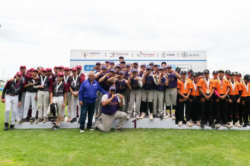 Sinaloa lucha con garra y logra plata en béisbol CONADE 2025 Béisbol sinaloense crece con disciplina y esfuerzo, logra doble plata en Olimpiada Nacional CONADE 2025. Foto: ISDE
