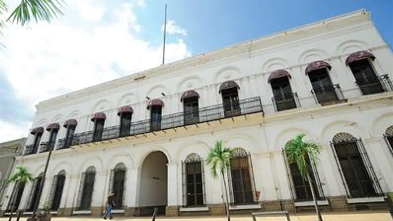 El edificio del Archivo Histórico es un fiel testigo del paso del tiempo en Culiacán.