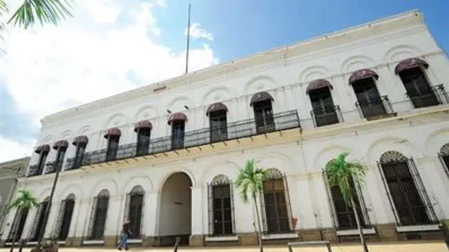 El edificio del Archivo Histórico es un fiel testigo del paso del tiempo en Culiacán.