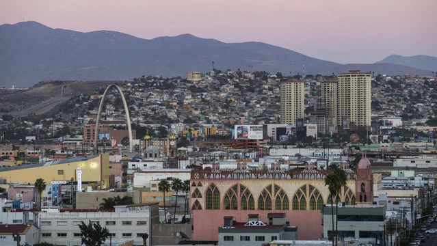 Baja California se derrite con calor intenso hoy 6 de julio