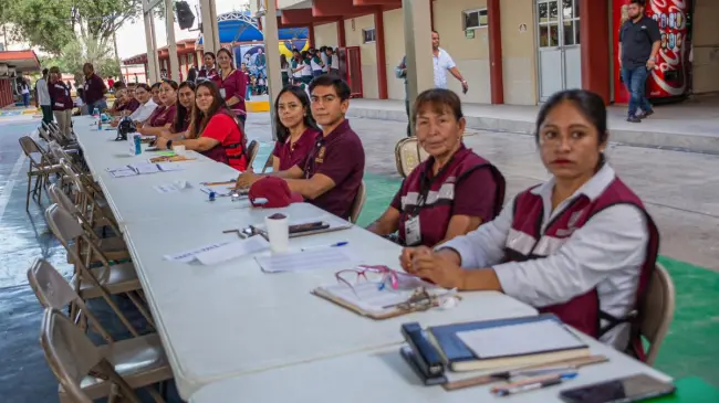 Beca Ruta Segura para estudiantes de secundaria en Matamoros. Foto: Cortesía